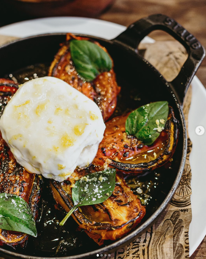 Burrata com tomate